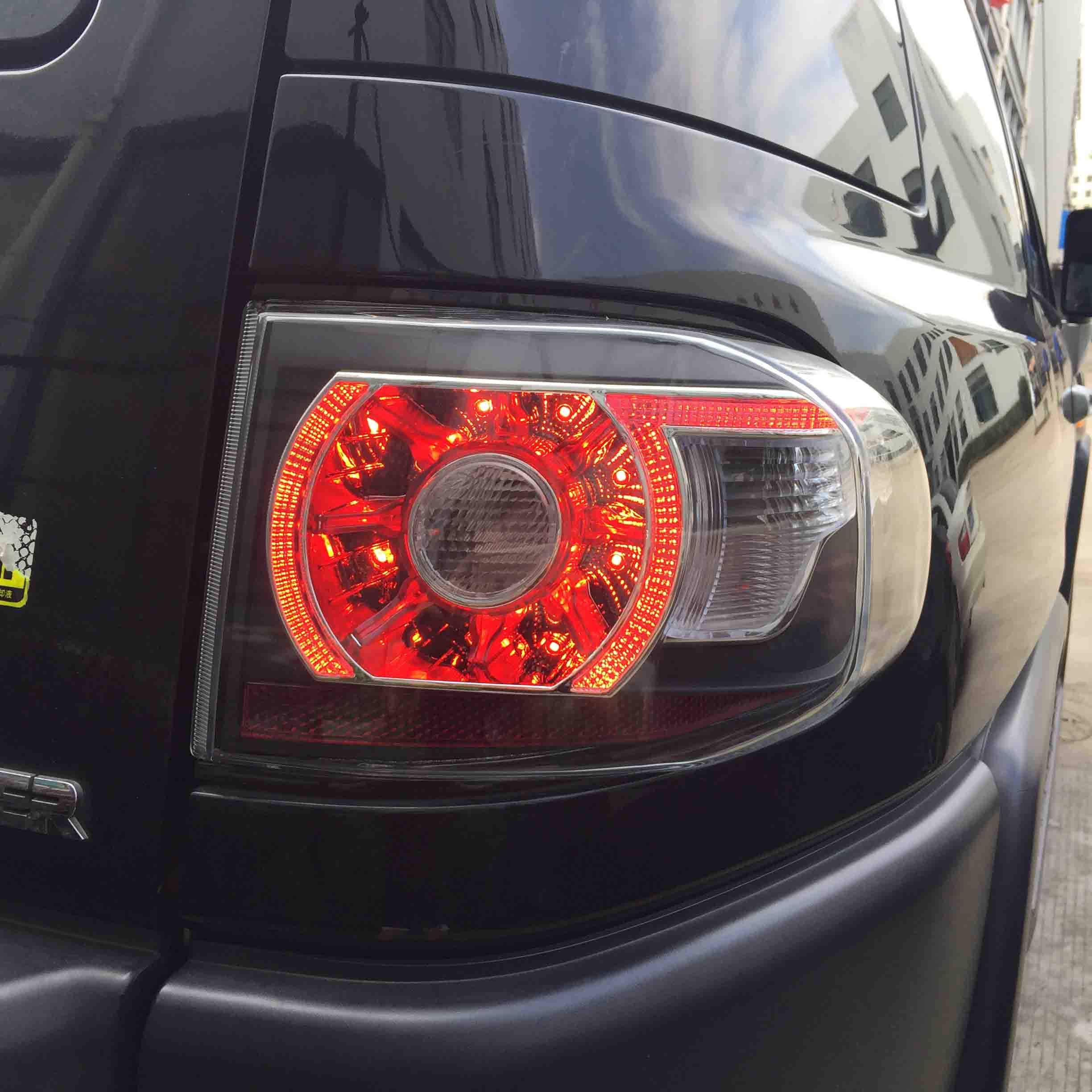 VLAND LED Taillights For Toyota Fj Cruiser 2006-2022 (MOQ >=200)