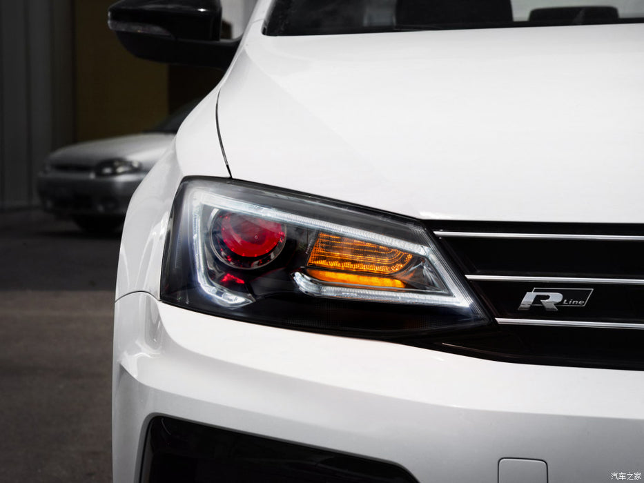 2011-2018 Volkswagen Jetta MK6 LED Headlight 1PCS