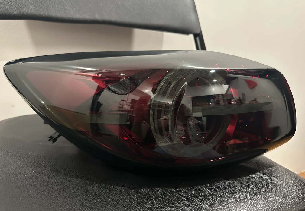 2014-2018 Mazda 3 Hatchback LED Tail Lights With Dynamic Turn Signals